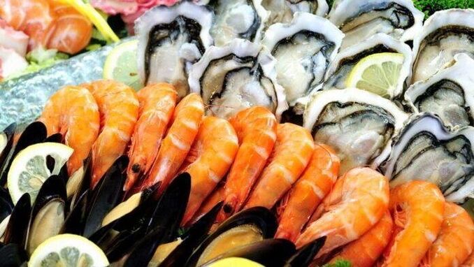 Seafood due to its high content of selenium and zinc increases potency in men