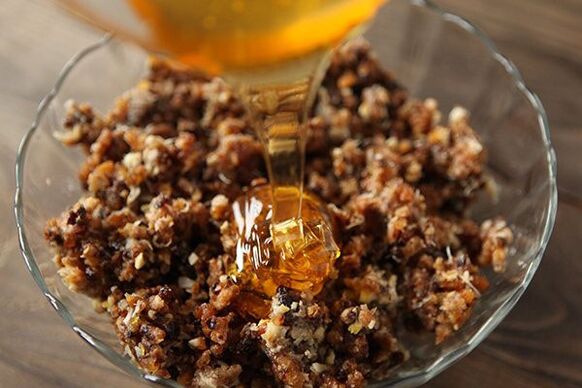 Walnuts with honey - folk remedy to help increase efficiency quickly at home